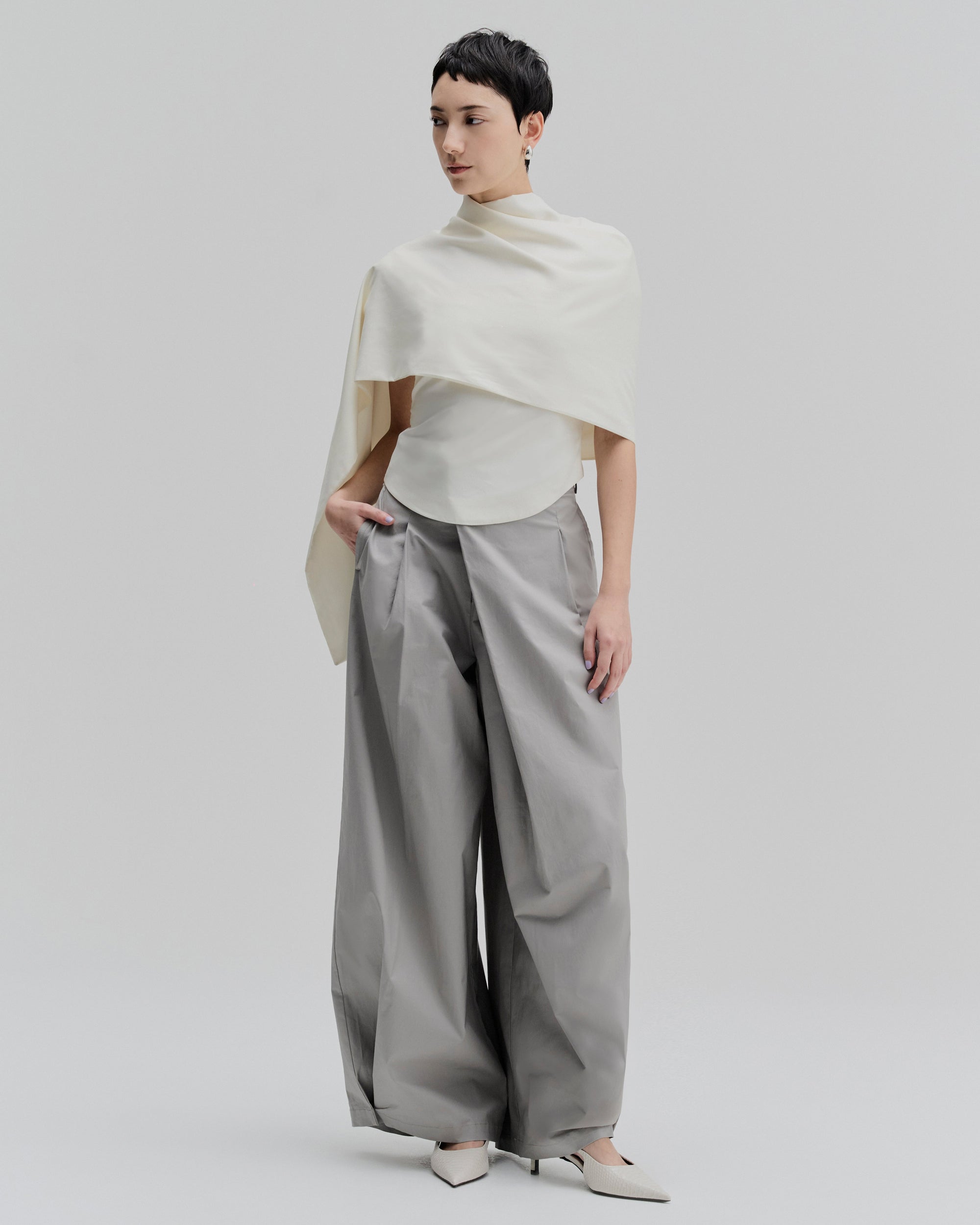 Pleated Wide Cuff Pants | Light Grey