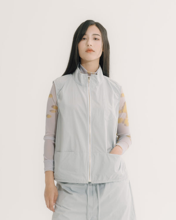 ギャザーエッジ 軽量ベスト｜grey