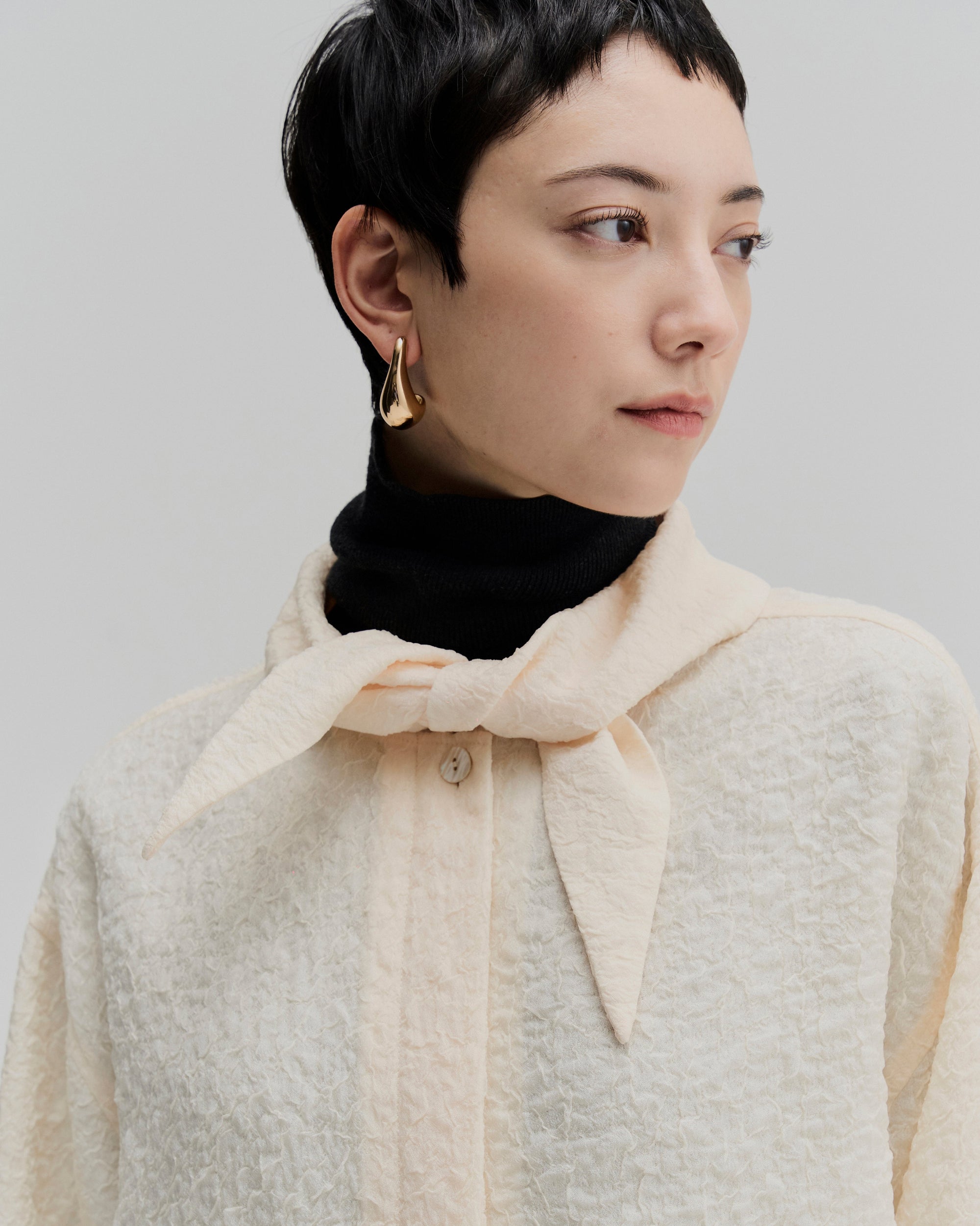 Convertible Pointed Collar Shirt