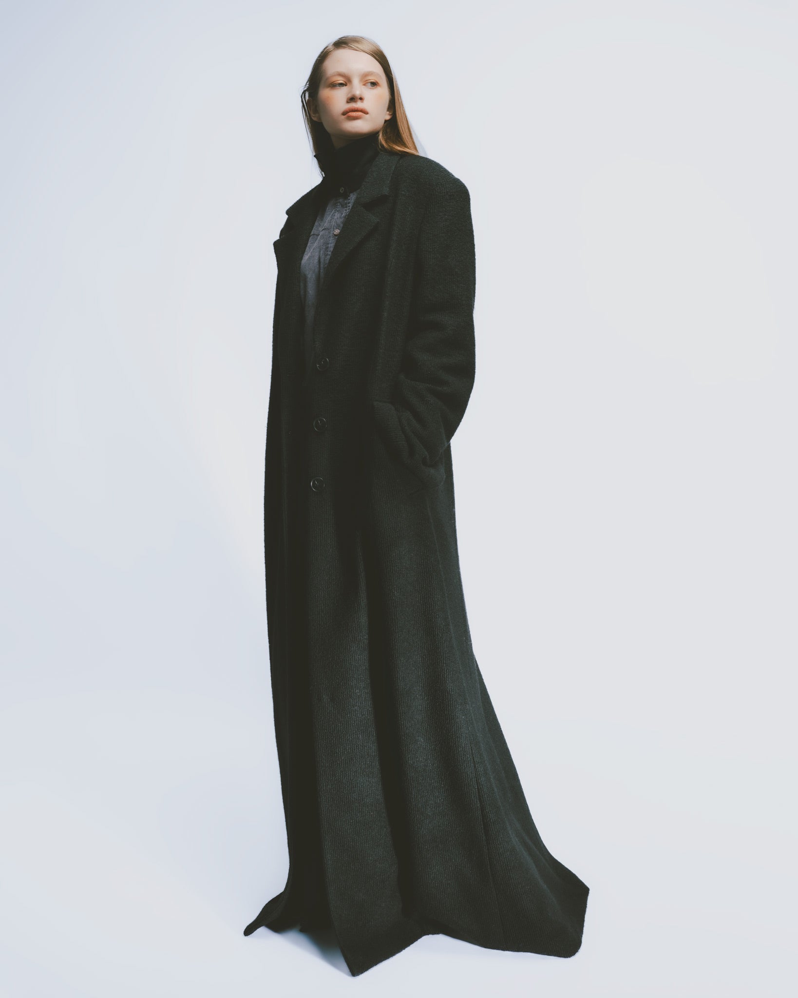 オーバーサイズロングコート