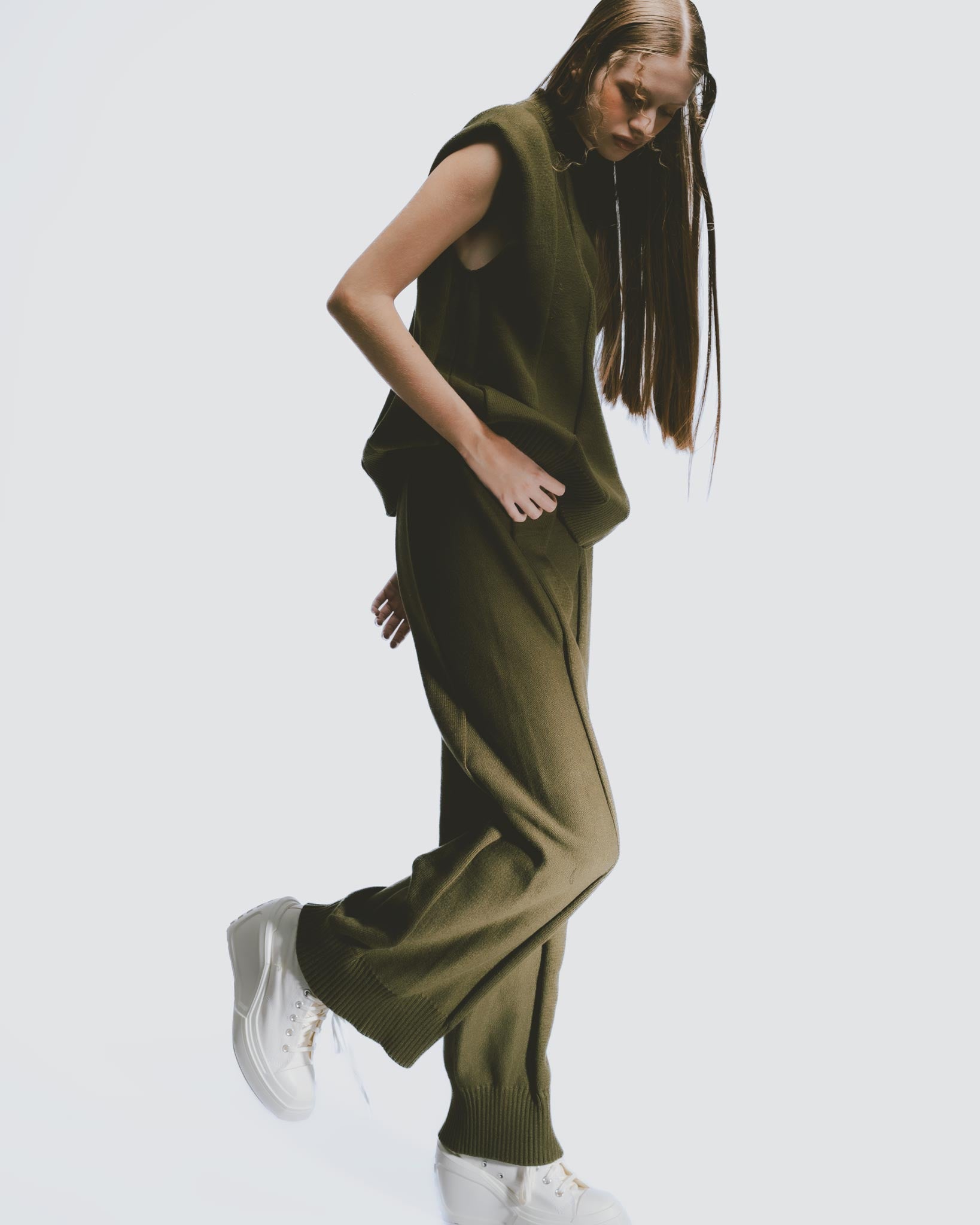 リブニットパンツ｜Olive