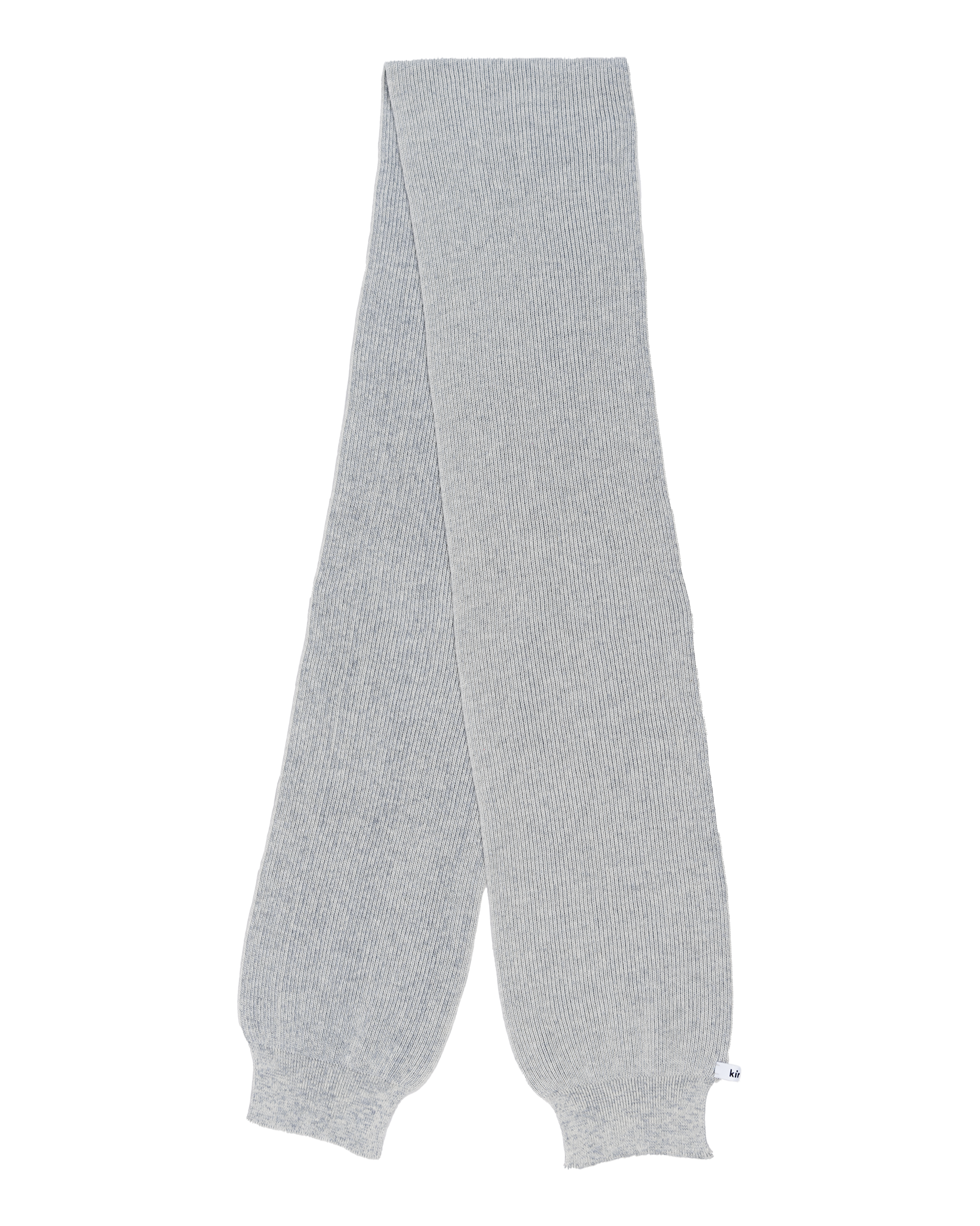 スカーフを着用する
