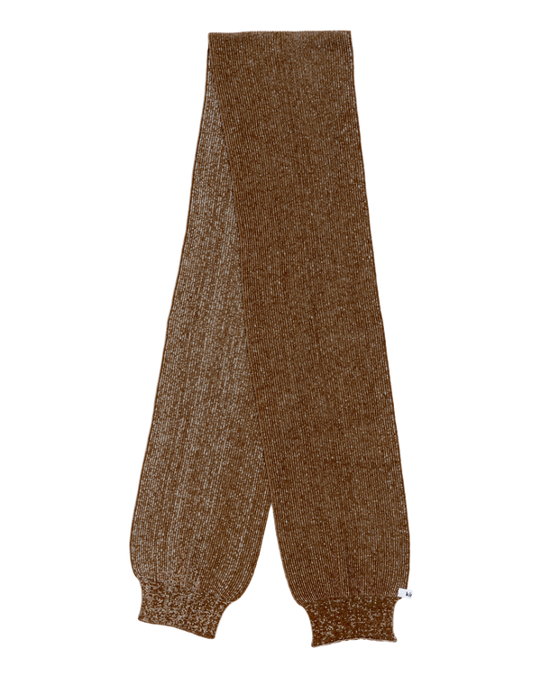 スカーフを着用する