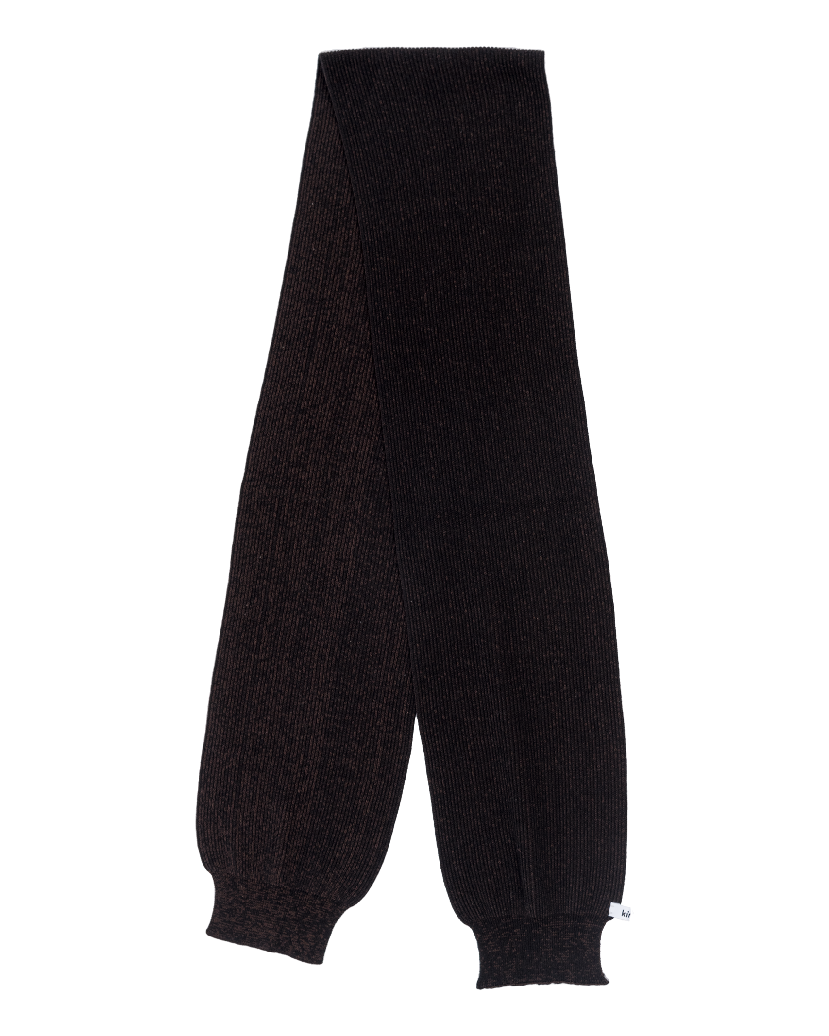 スカーフを着用する