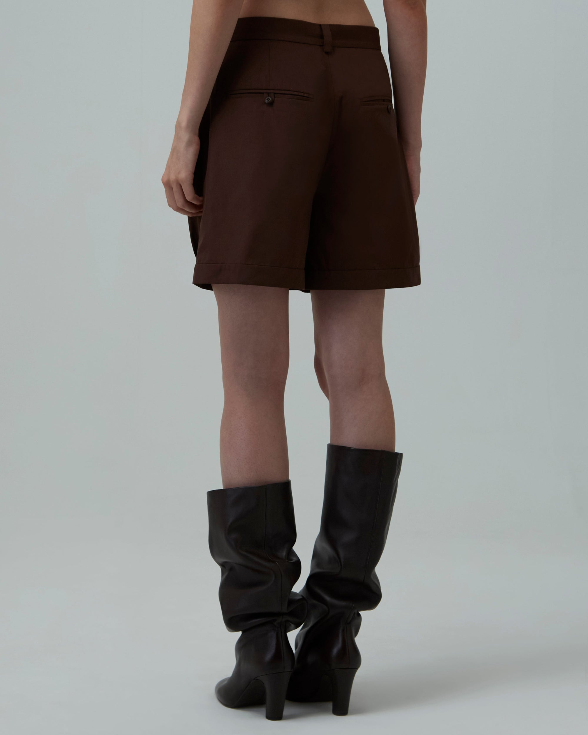 Tailored Shorts | Brown