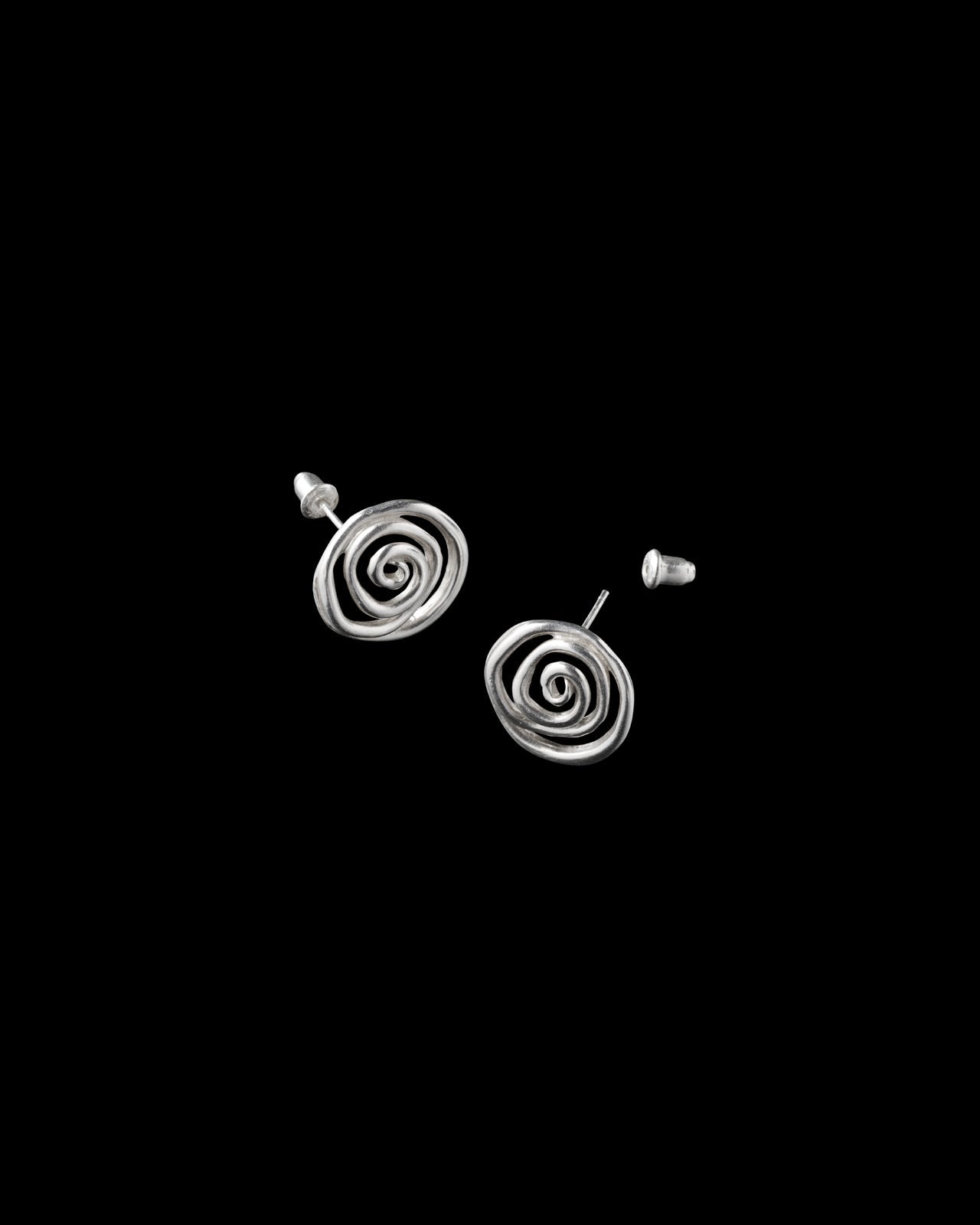 花園蝸牛・金工耳環（純銀）